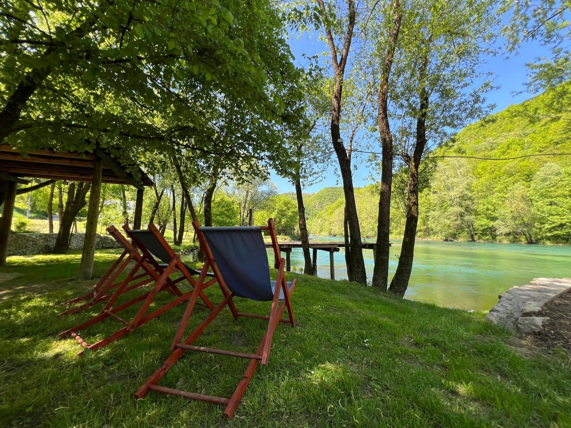 Anur Apartment Bihać Екстериор снимка